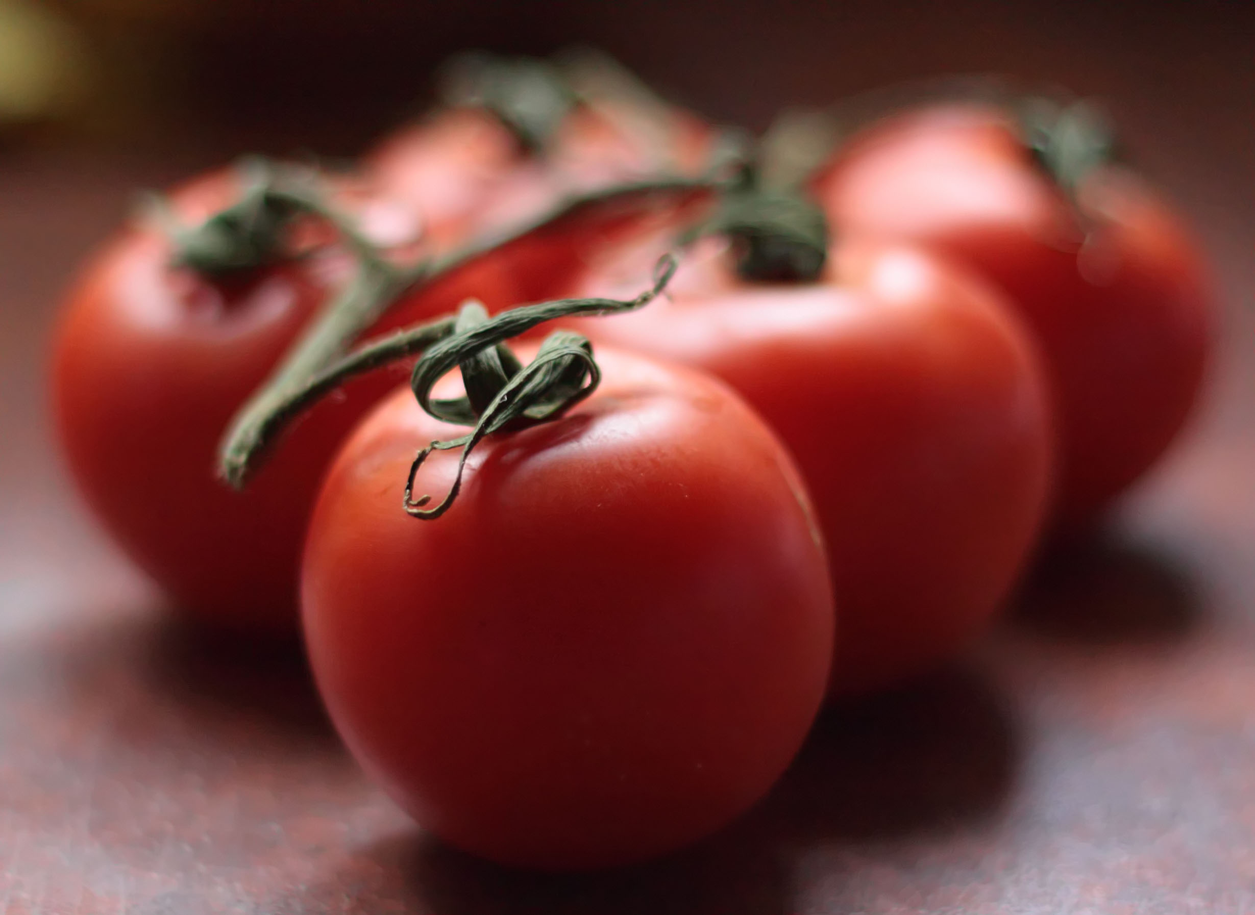 photo de tomates grappes