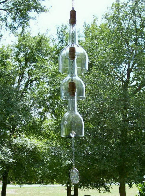 carillon fait avec des bouteilles en verre