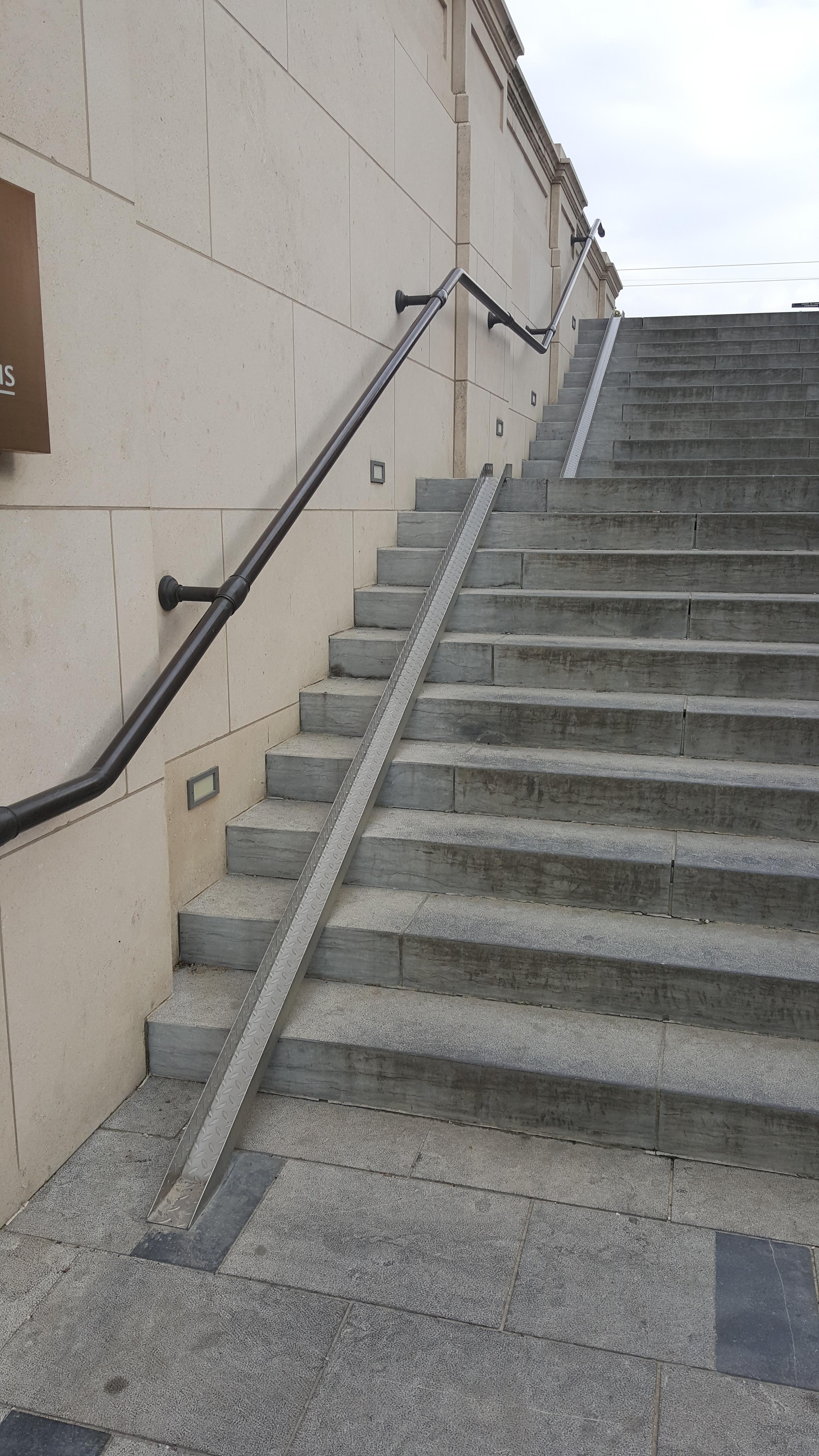 escaliers pour cyclistes