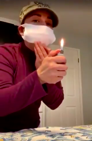 test masque artisanal avec une flamme