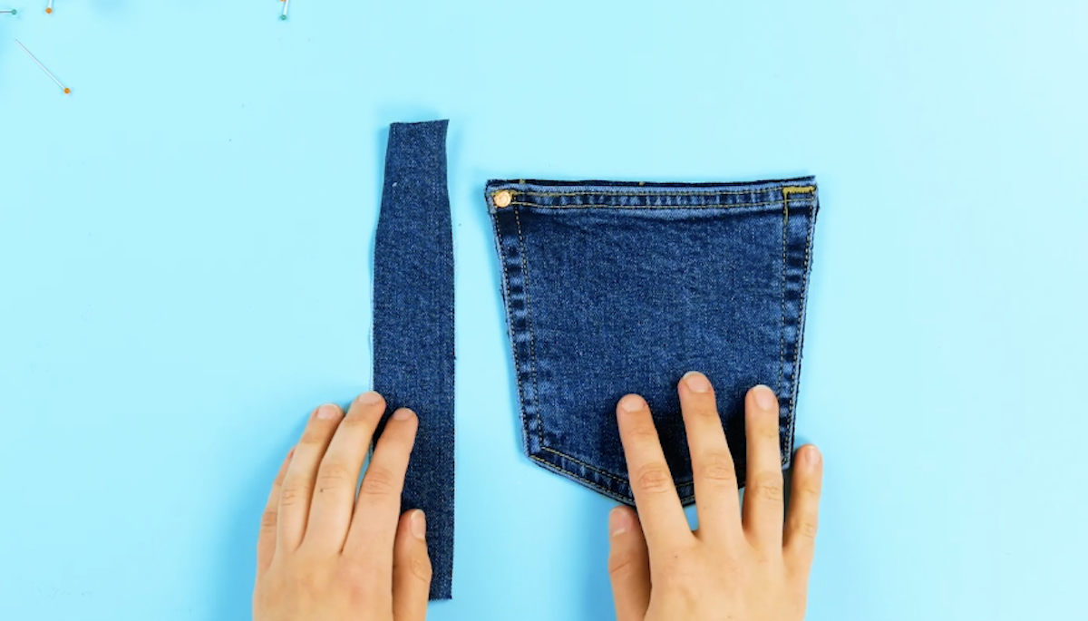 découper la poche d'un jean