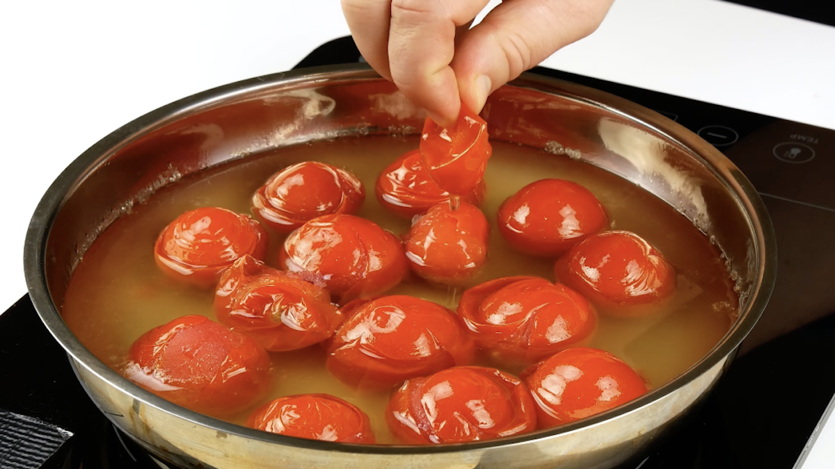 Peler des tomates